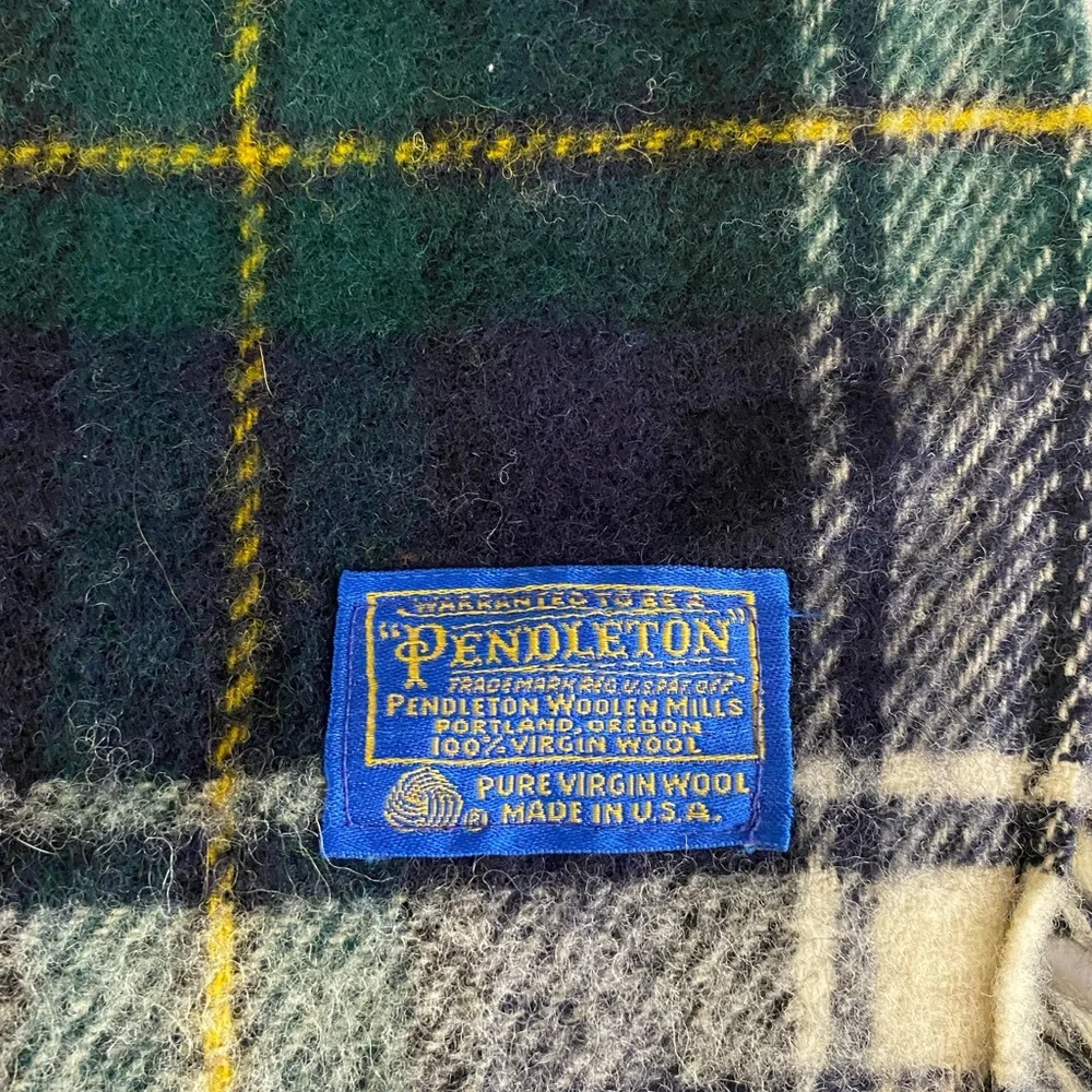 Pendleton Vintage Tartan 100% Wool Blanket in Green and Cream
